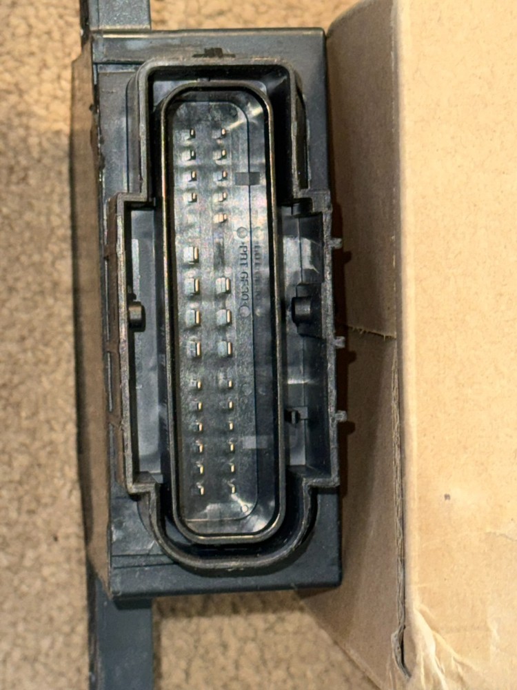 13565642 For Chevy GM Fuel Pump Power Control Module