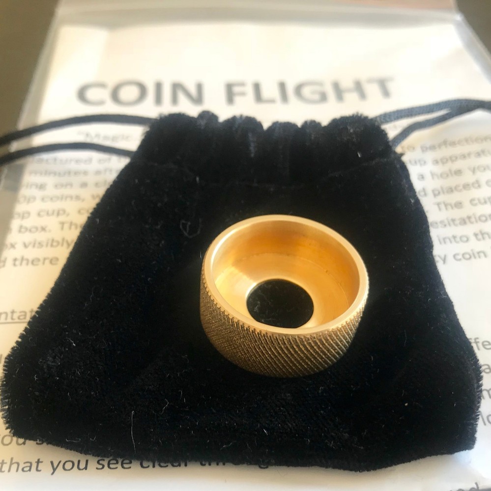 MAGIC COIN FLIGHT - Close up Magic - 10p Coin Magic Trick
