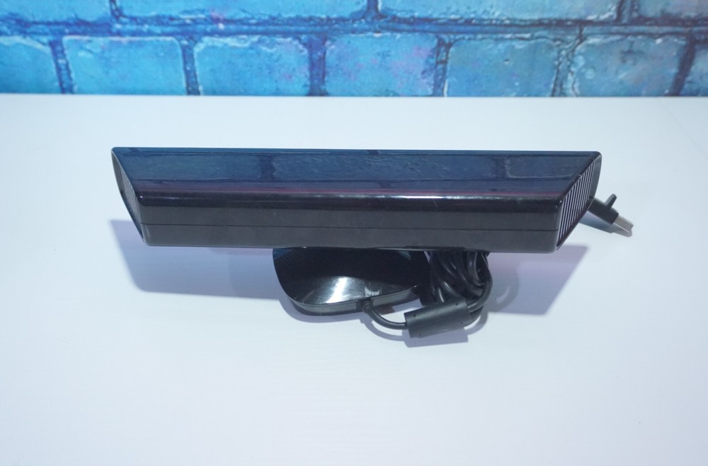 Black Microsoft Xbox 360 Kinect Motion Sensor Camera Bar - Model 1473