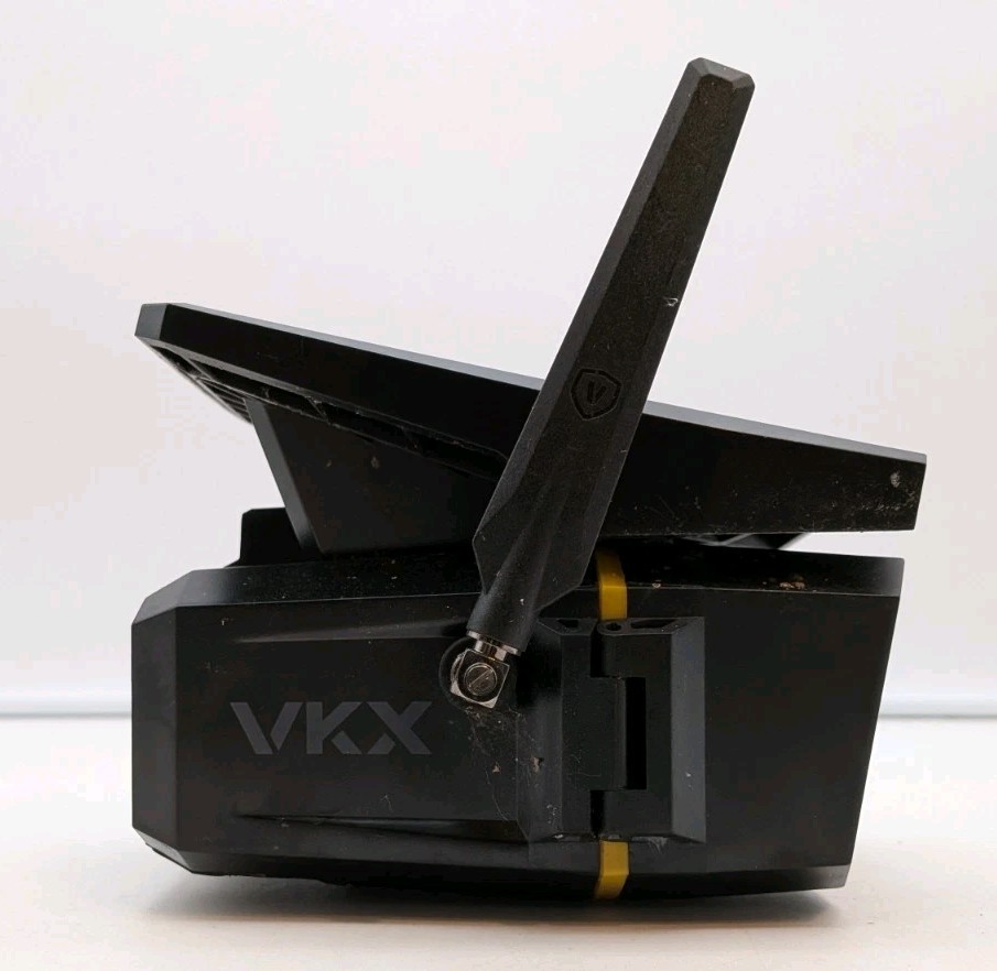 Vosker VKX Solar Powered 4G LTE Mobile Cellular Outdoor Security Camera EUC