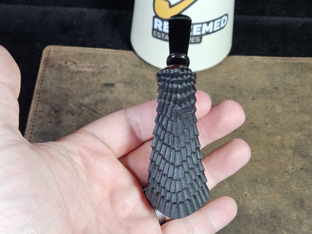 Crazy Cool! Sandi Yuda Smooth/Rustic Army-mount Horn Artisan Pipe
