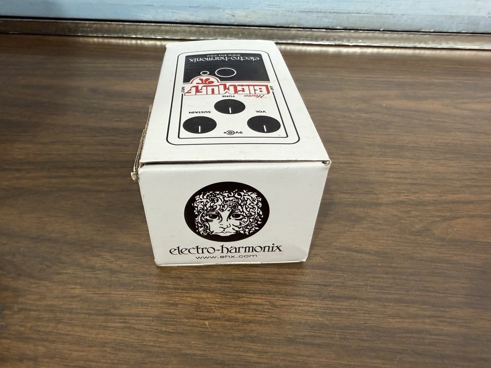 Electro-Harmonix Nano Big Muff Pi Fuzz Guitar Effects Pedal