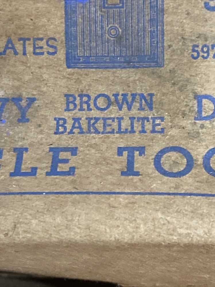 3 VTG Dashed Line Bakelite Brown Single Toggle Switch Plate Cover NOS. E9