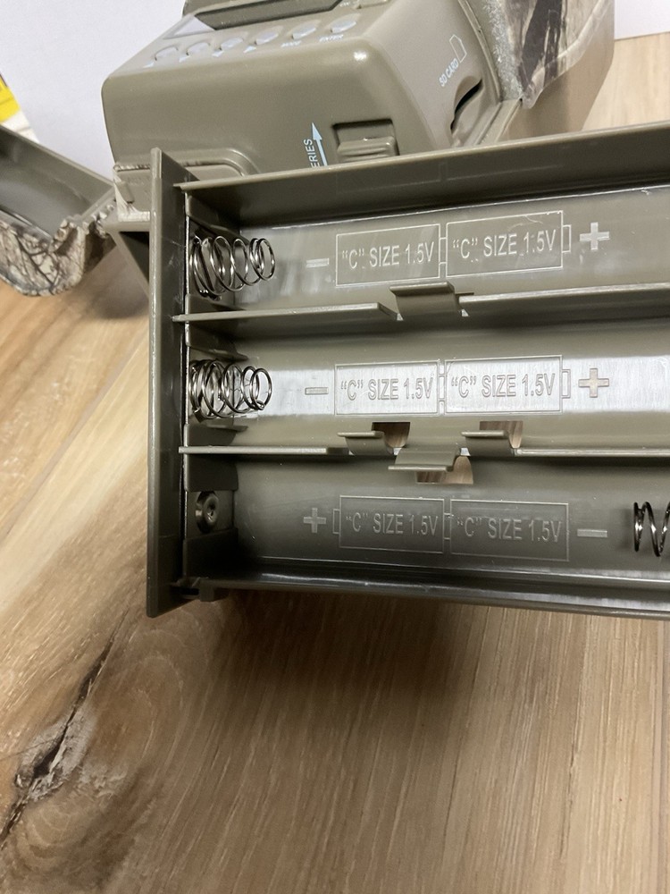 Moultrie Panaramic 150 Trail Camera Hunting EUC