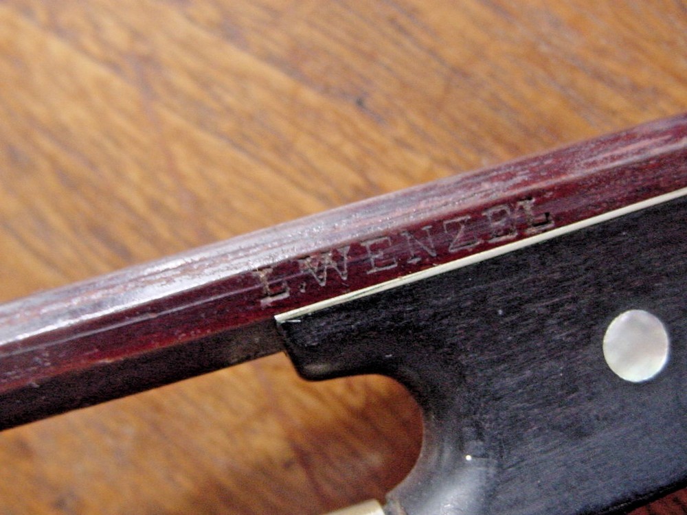 ANTIQUE VIOLIN BOW L WENZEL 50G 28 3/4"