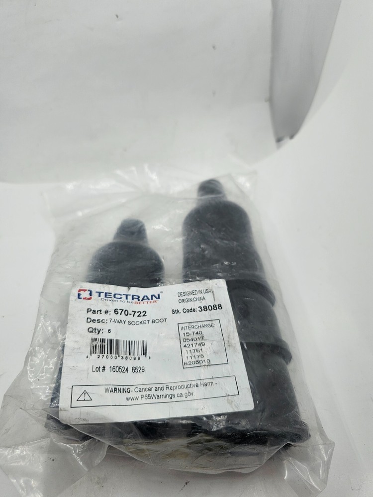 (QTY 5) Tectran Back of Socket Boot 670-722 for 7-Way Socket Boot