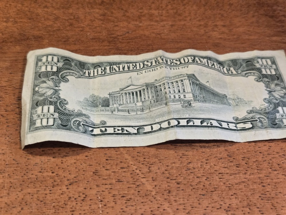 1990 10 Ten Dollar Bill Federal Reserve Note D