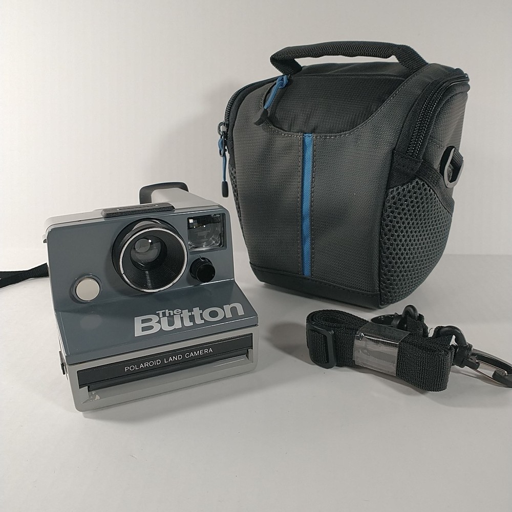 Polaroid The Button Instant Film Camera With Camera Case   Tested
