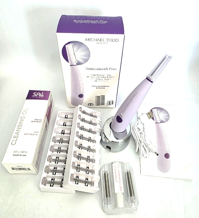 Michael Todd Sonicsmooth Pro+ Sonic Dermaplaning System+ Cleansing Oil