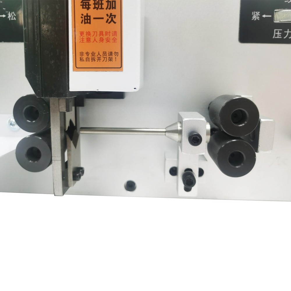 110V Automatic Wire Stripping Cutting Machine 0.1-4.5mm² BVR Wire Stripper