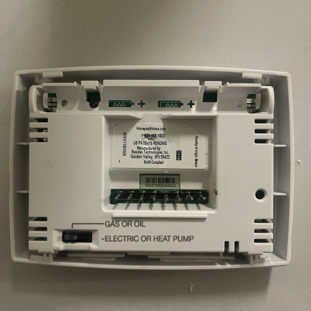 Honeywell RTH111B1024 Digital Non-Programmable Thermostat - White