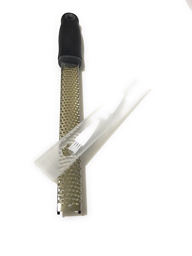 Multifunction Kitchen Zester/Cheese Grater for Cheese, Nutmegs, Carrots etc