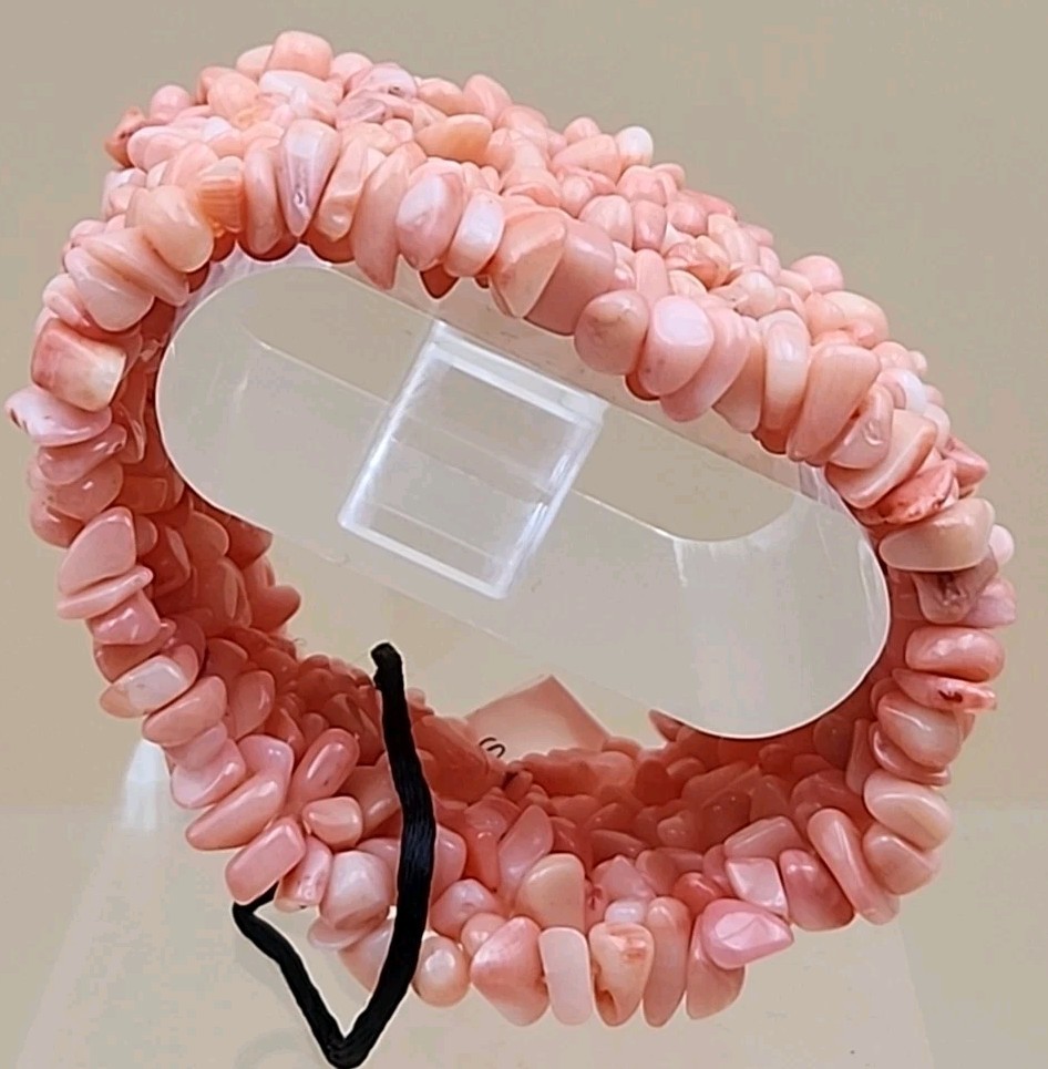 PJS Vintage Pink Coral Beaded Stretch Bangle Bracelet