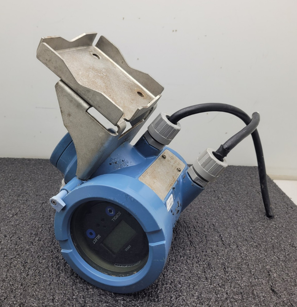 Micro Motion 2700R12ABZEZZZ Transmitter Mfg 2014 Unit B