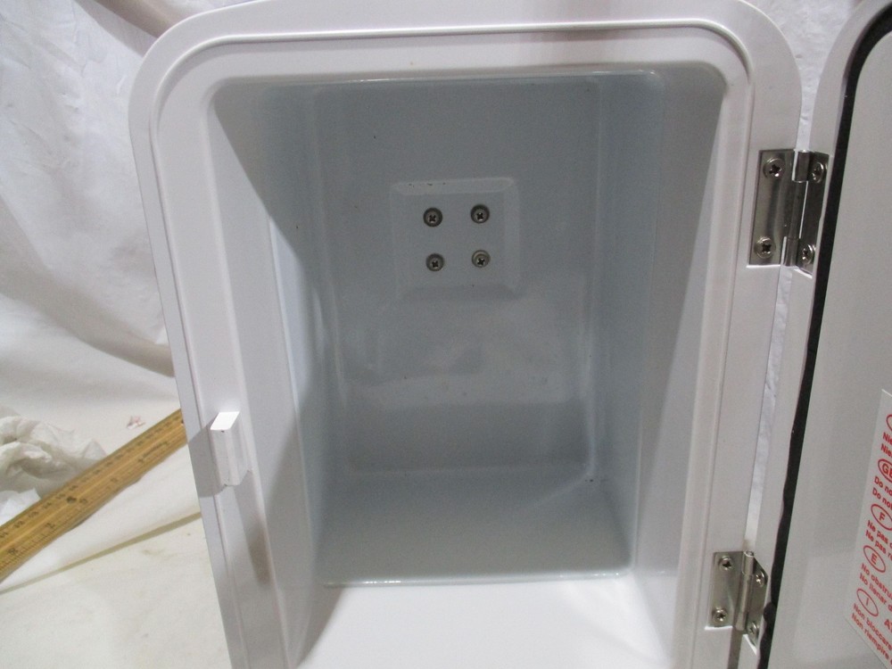 Blue Mini Thermometric cooler/warmer YT-A-400A Size 4L