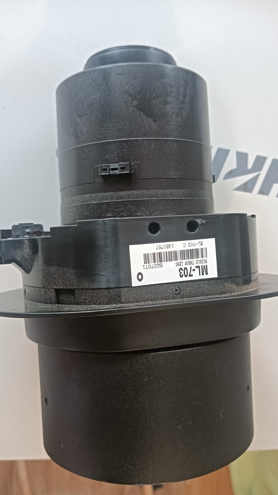 CHRISTIE LWU421 PROJECTOR