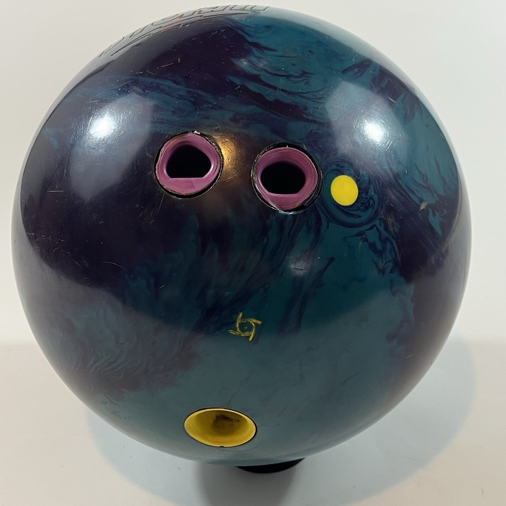 Storm Jolt Bowling Ball 14 lbs