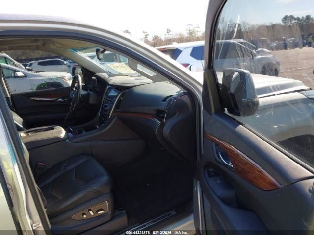 Fuse Box Engine Fits 15-20 ESCALADE 4999202