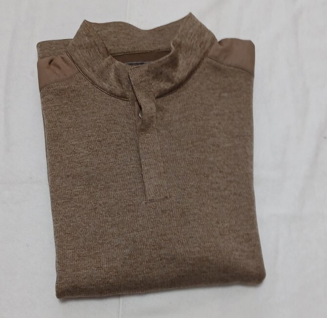 Mens Heathered Tan Tactical Mock Neck Button Pullover with Sleeve Pocket Large