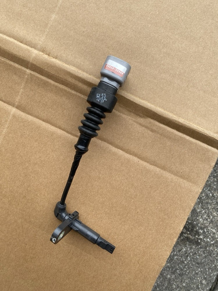 Avalon ES350 2019 - 2024 Front Left ABS Wheel Speed Sensor 89543 - 06132