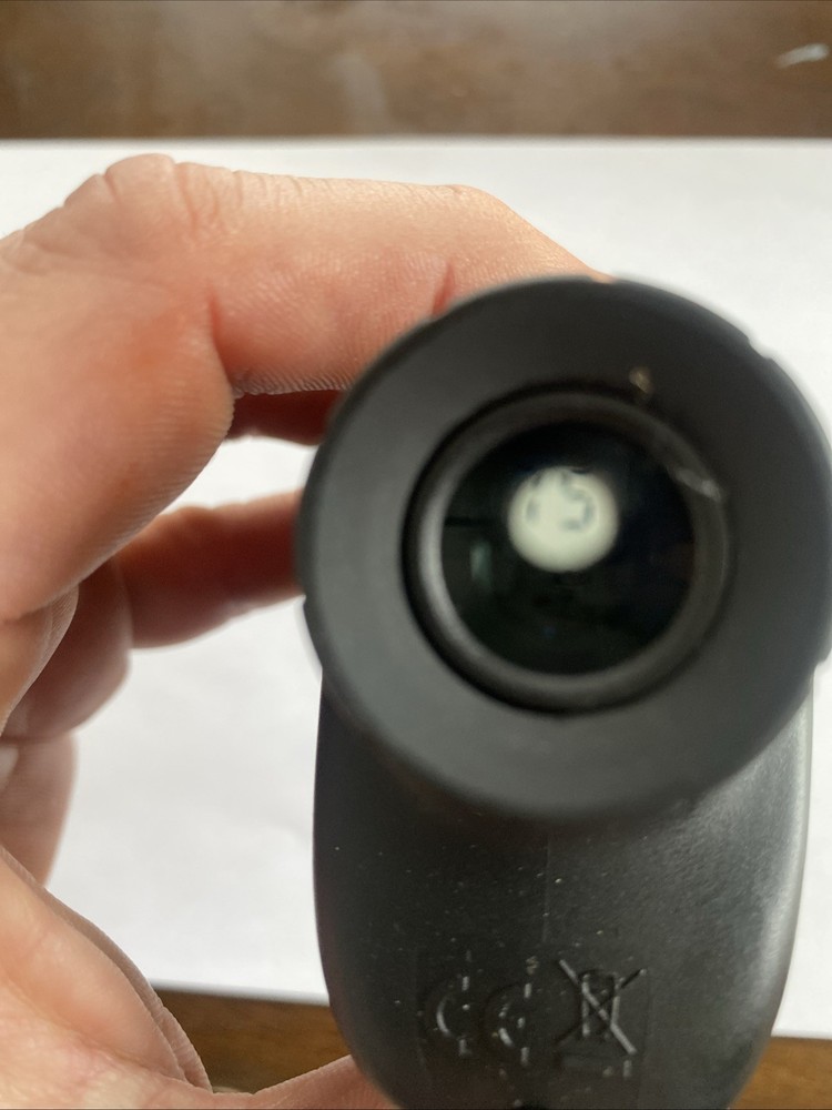 Fetch Falcon LCD Golf Rangefinder , Slope Mode w/ Pole Flag Locking Vibration