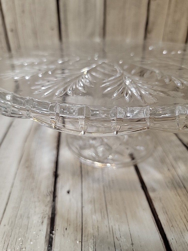 Vintage Fostoria Leaf Pattern Round Cake Pie Stand