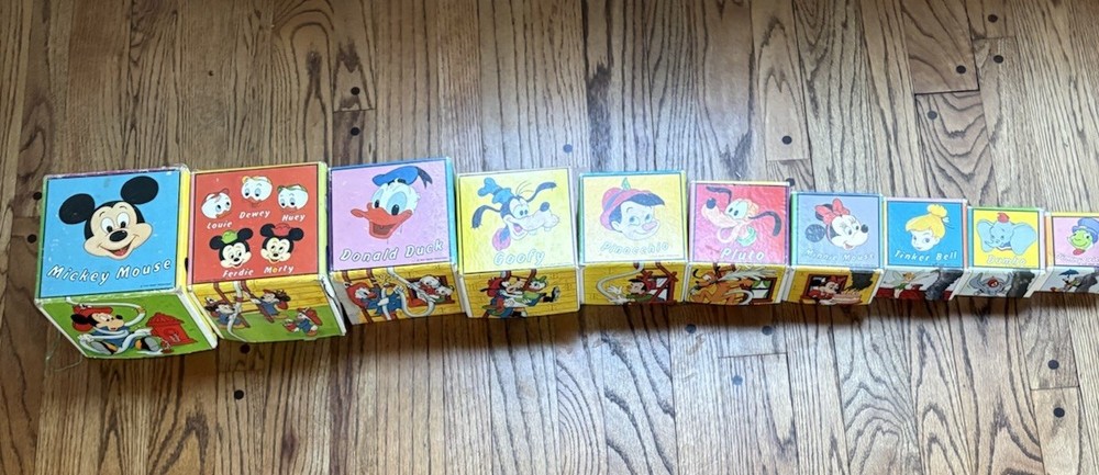 Vintage Disney Stacking Cardboard Boxes Nesting Blocks (10) Mickey Goofy Donald