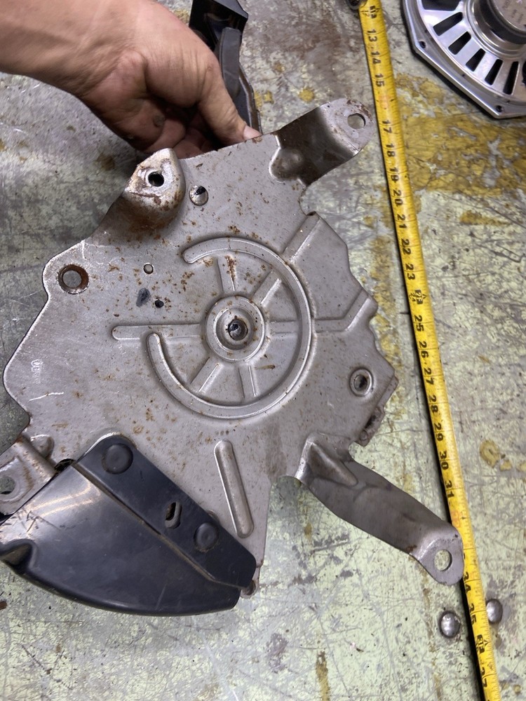 08-12 ESCAPE Park Brake Assembly (release Handle Damaged)