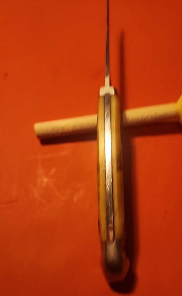 Vintage Queen fixed 3in Blade Bone handle/sheath