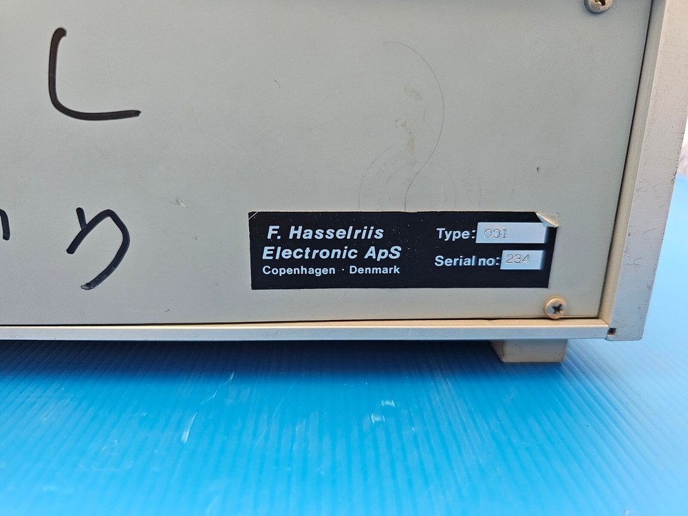 F. Hasselriis 001 ARTIFICIAL TRANSMISSION LINE