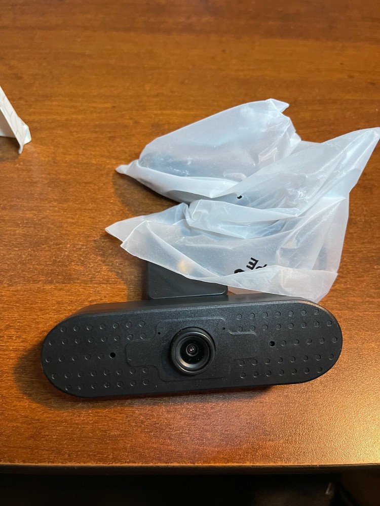 Centon OTM Basics 360 USB Webcam With Microphone 2MP HD Stand Mount