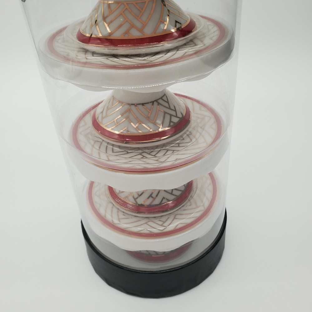 A Set of 4 Grace's Teaware Cupcake Stands