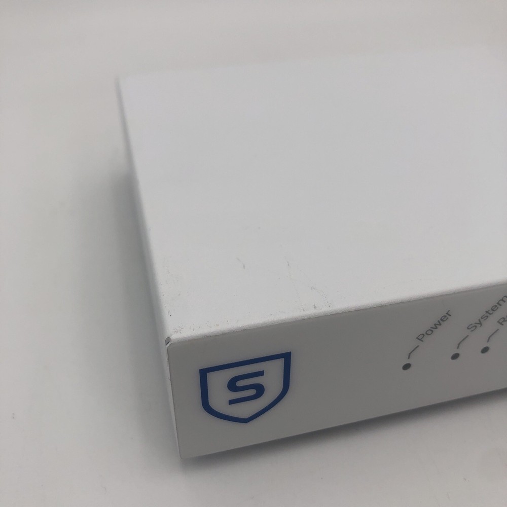 Used Sophos RED 15 Rev.1 Firewall READ B