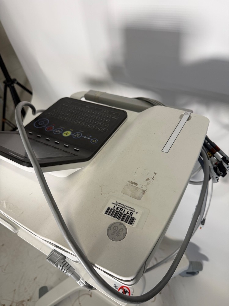 Mac 2000 GE On Cart