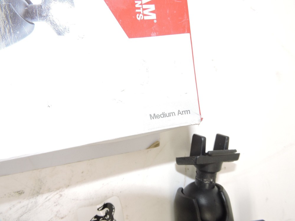 🔥 Ram Mounts Marine Electronic Quick Release mount Size C Humminbird Garmin 🔥