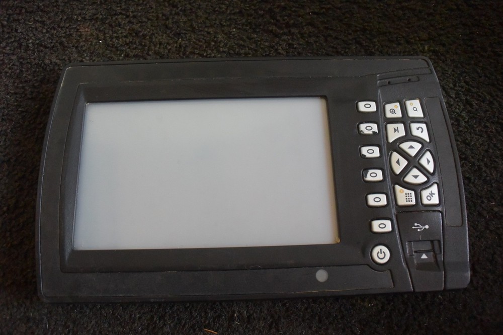 Trimble Machine Grade Control Panel Model CB460      ONLY THE FRONT PANEL SCREEN