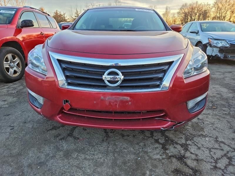 2014 ALTIMA Third Brake Light Tested OEM