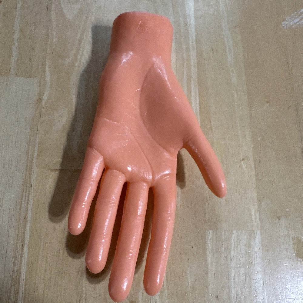 manicure practice hand