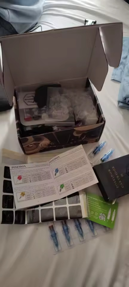 Wireless Tattoo Kit Complete for Beginners Pen Machine with Power Supply Needles