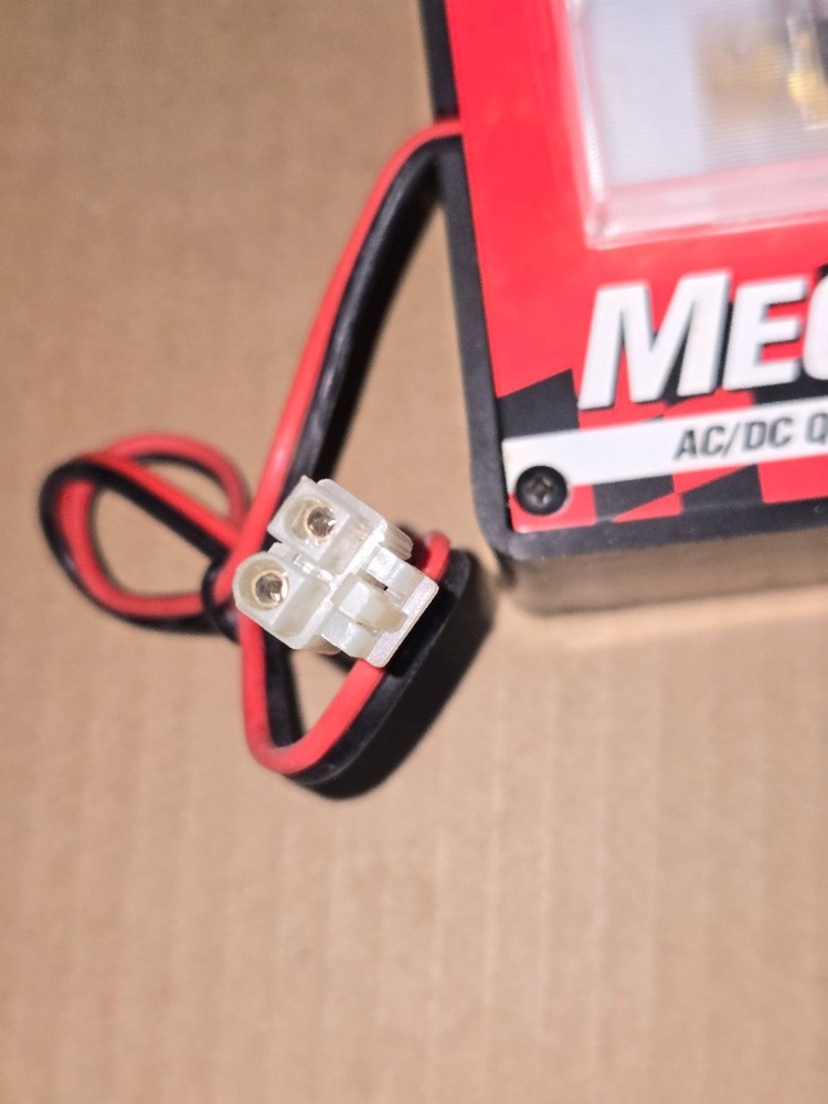 Dynamite Mega 2 AC/DC Quick Charger Ni-Cd Batteries Fast 12v or 110v