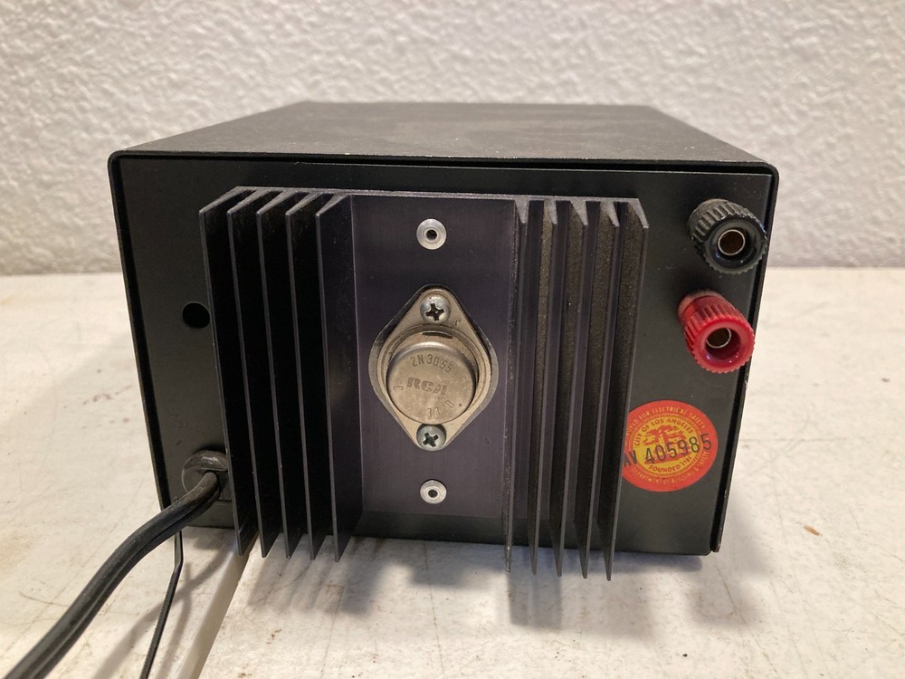 Thompson-CSF NPC 104R Regulated Power Supply ,
