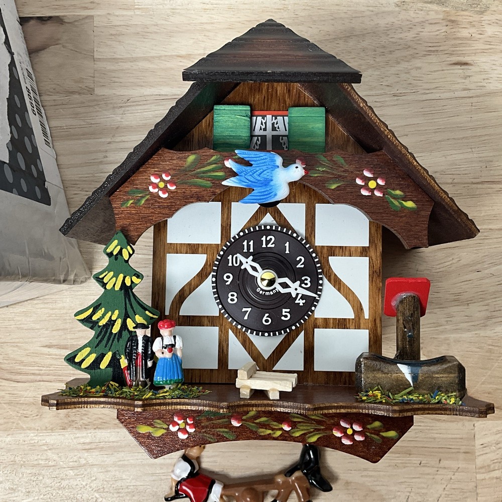 Trenkle Black Forest Clock Black Forest House - MISSING PENDULUM - READ