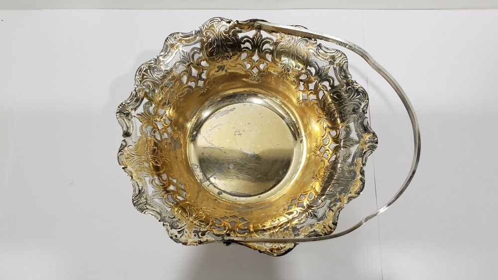 Vintage 835 silver small basket w/ handle, Germany, 115 grams.