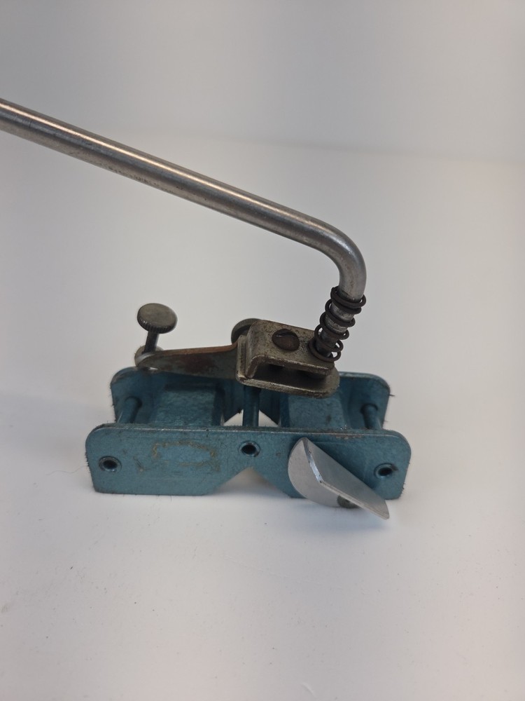 Erick Magna Holder Indicator Holder