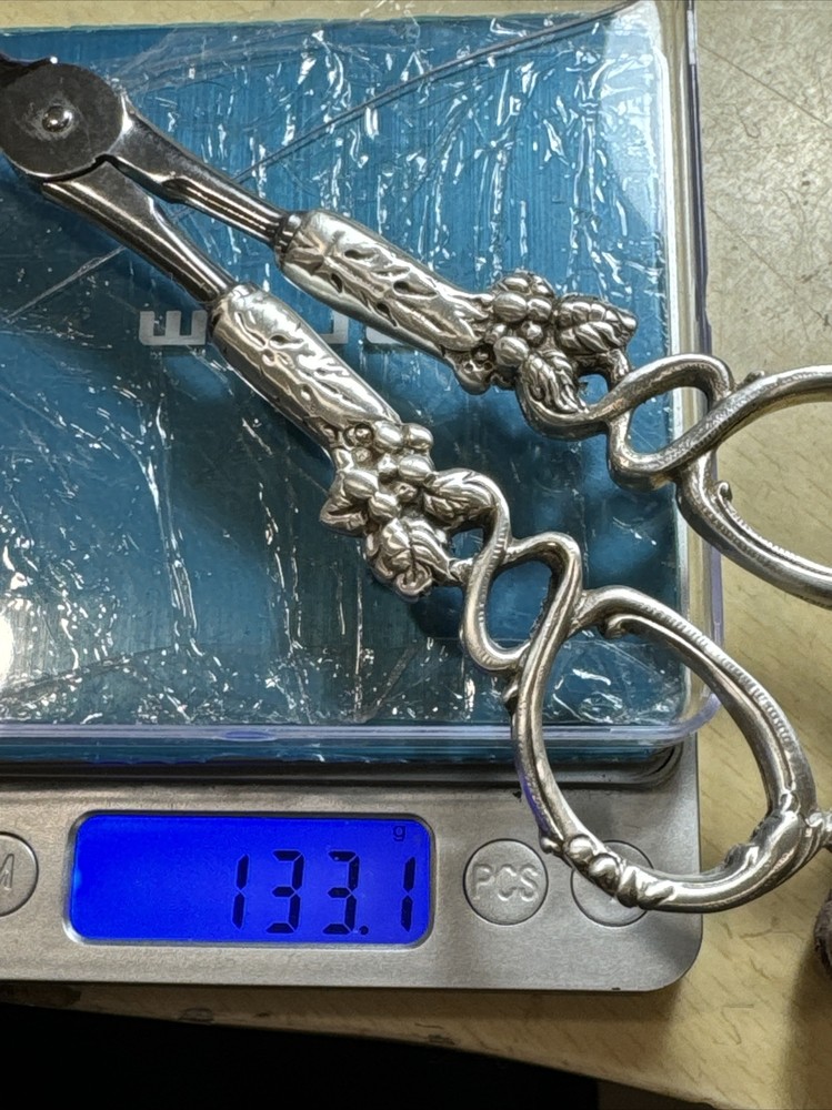 ITALY VINTAGE STERLING Salad Silver Handle GRAPE SCISSORS SHEARS