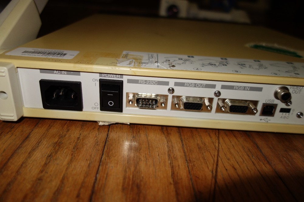 EPSON ELPDC04 High-Resolution Desktop Document Presentation / Presenter Camera