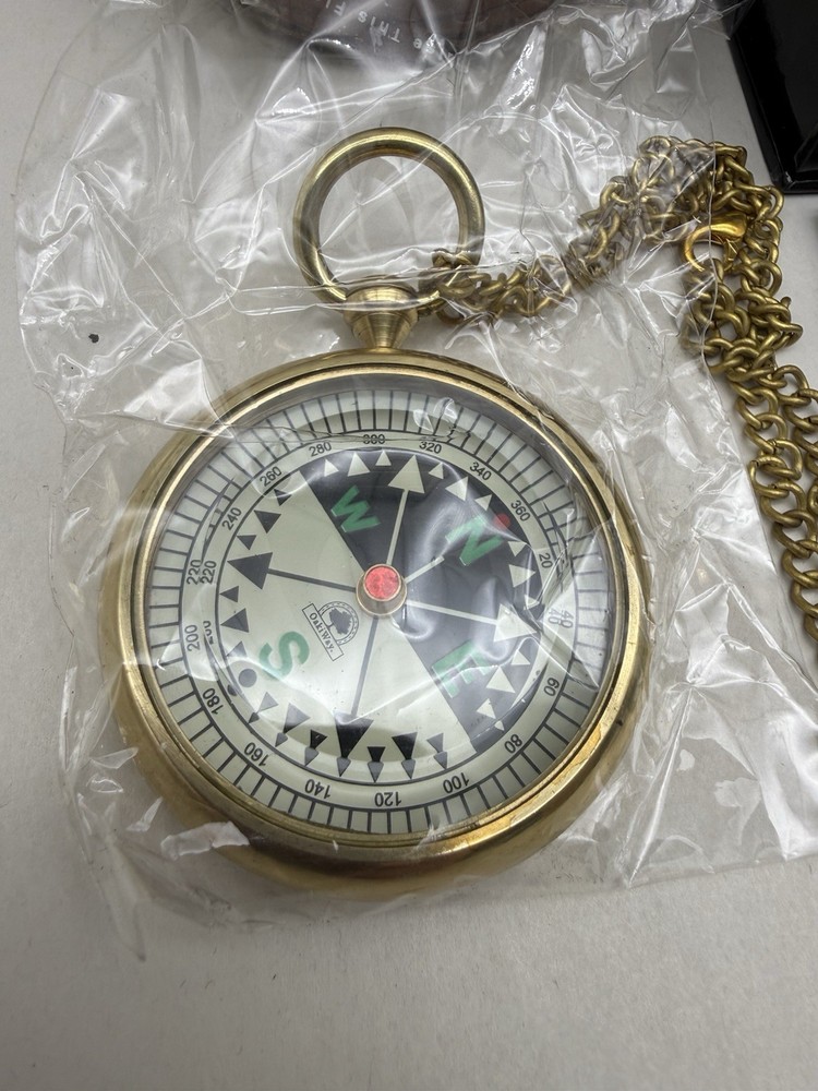 Oaki Way Dad's Compass – Sentimental Pocket Compass w/Chain & Leather Case *READ