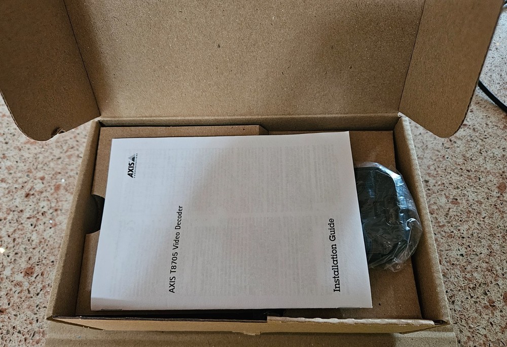 Axis T8705 Video Decoder US P/N: 01186-004 Axis Communications NEW in box