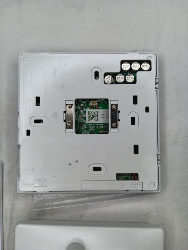 Carrier TP-PAC01-A Performance Edge Programmable Thermostat