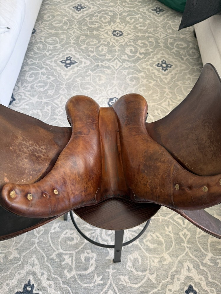 HERMES PARIS HORSE SADDLE 17”